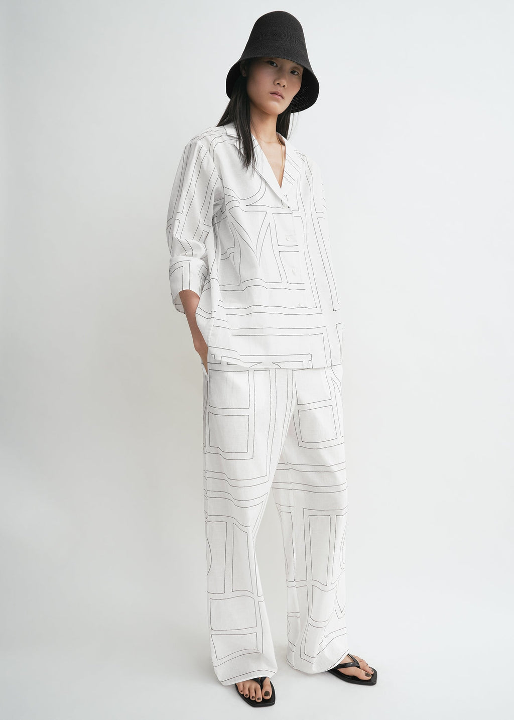 Monogram cotton-blend pj top white/black